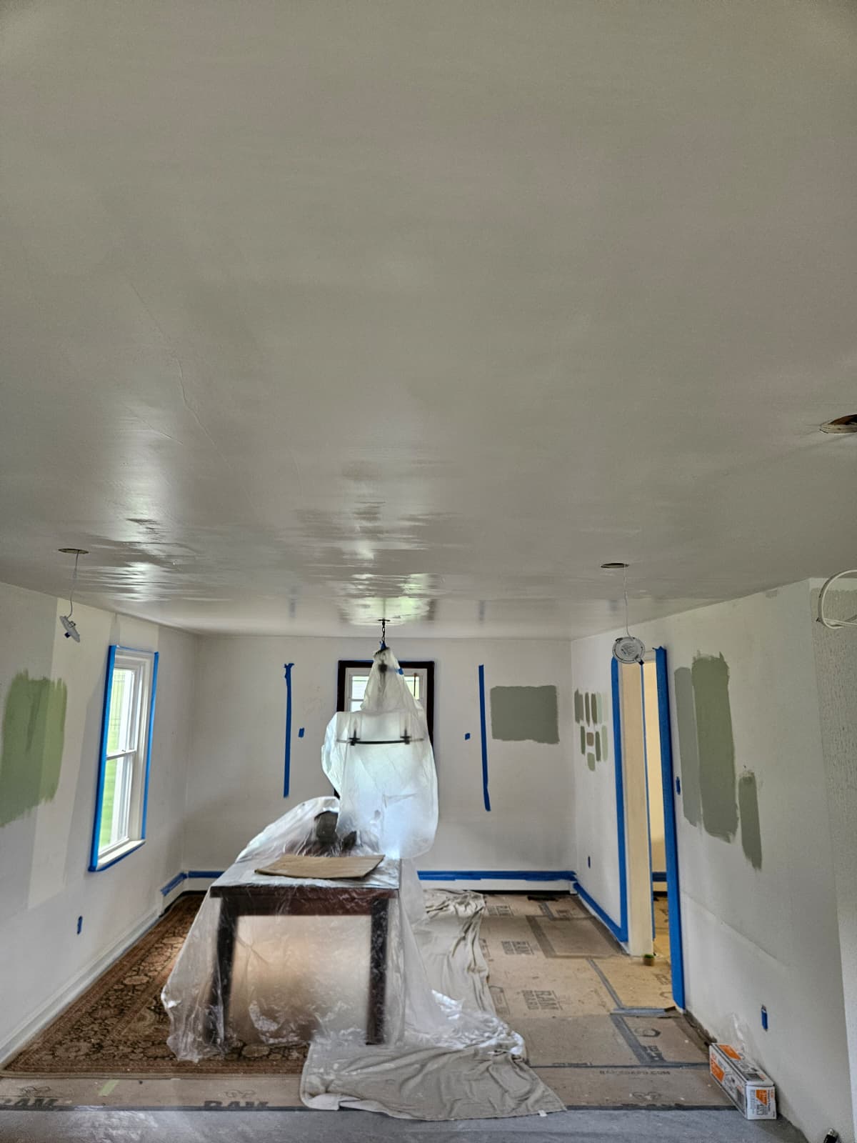 Finished smooth ceiling by Estrada's Drywall in the Lehigh Valley